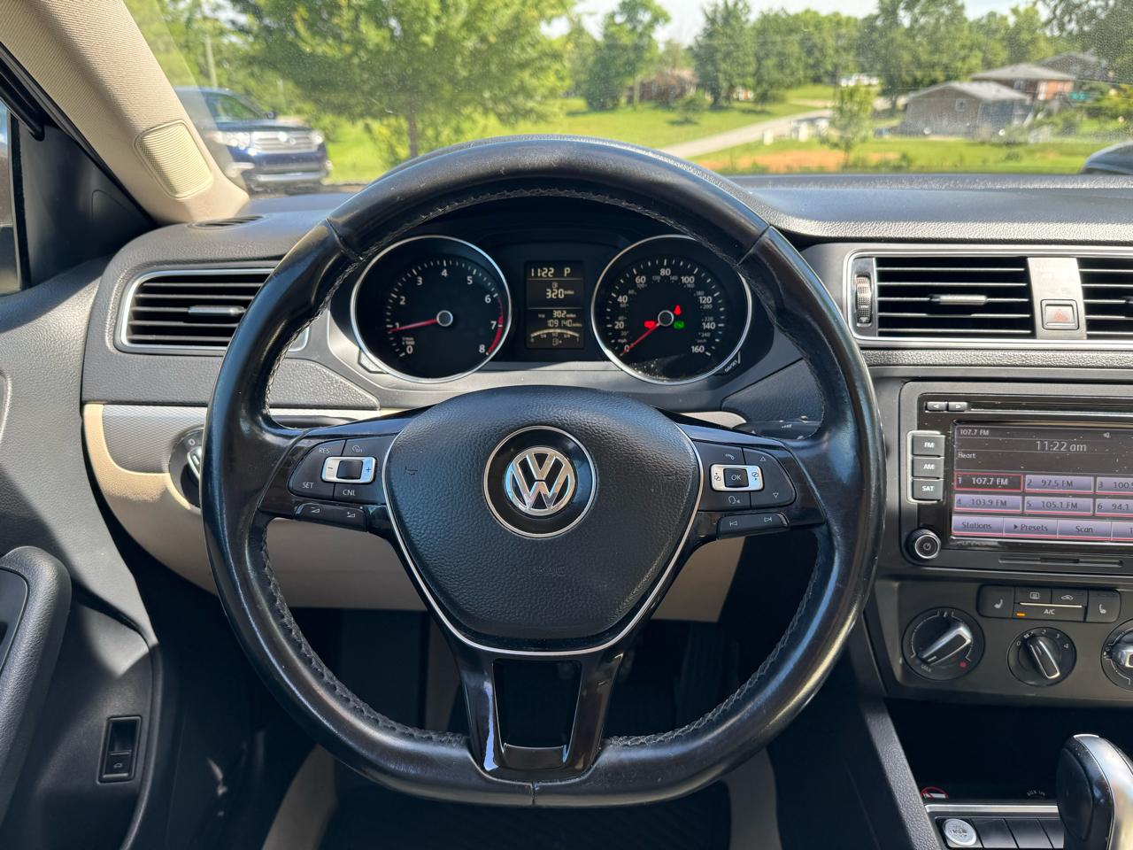 Volkswagen Jetta Sedan 4dr Auto 1.8T SE 2015