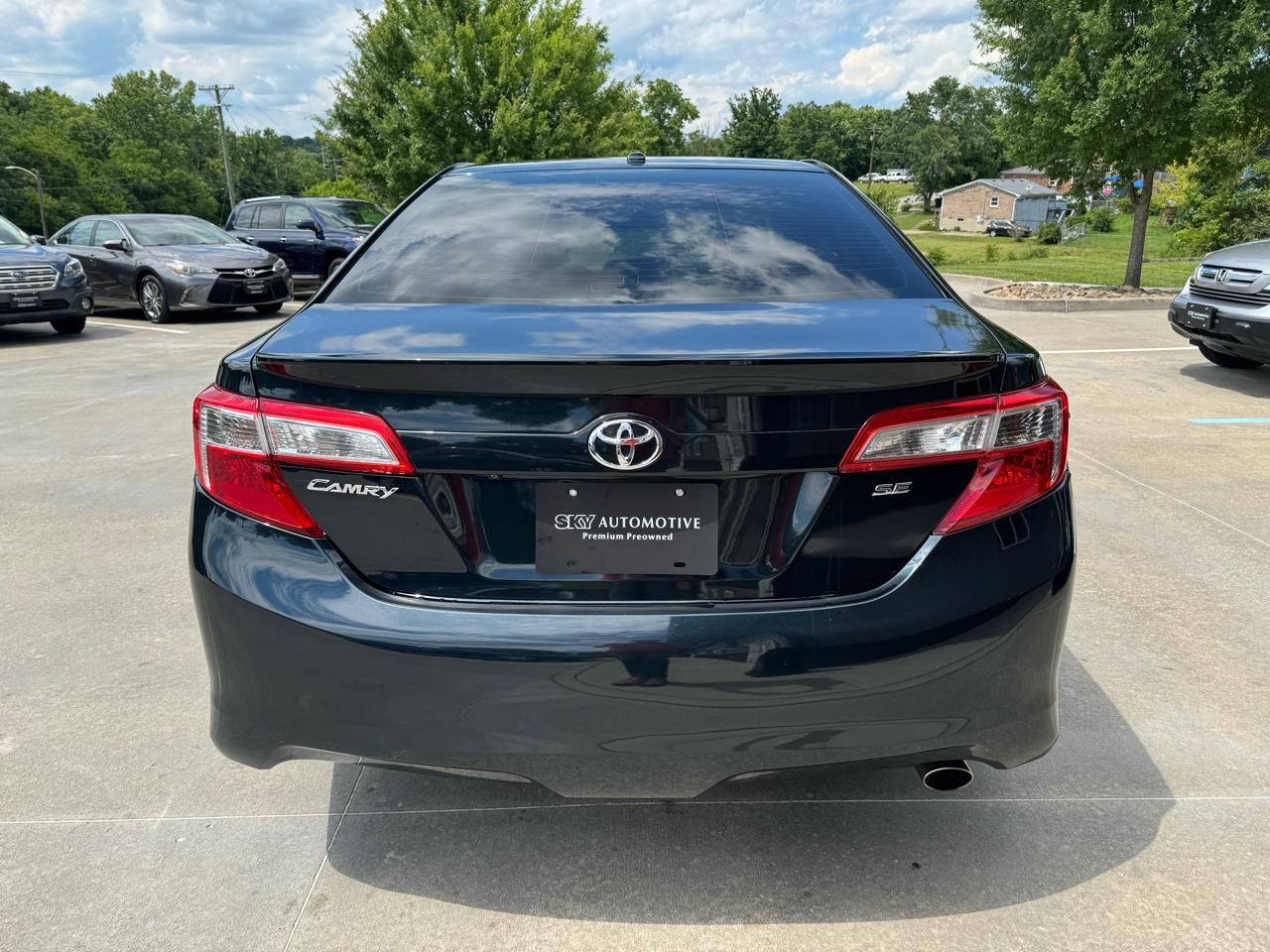 Toyota Camry 4dr Sdn I4 Auto SE Sport Limited Edition (Natl) 2012