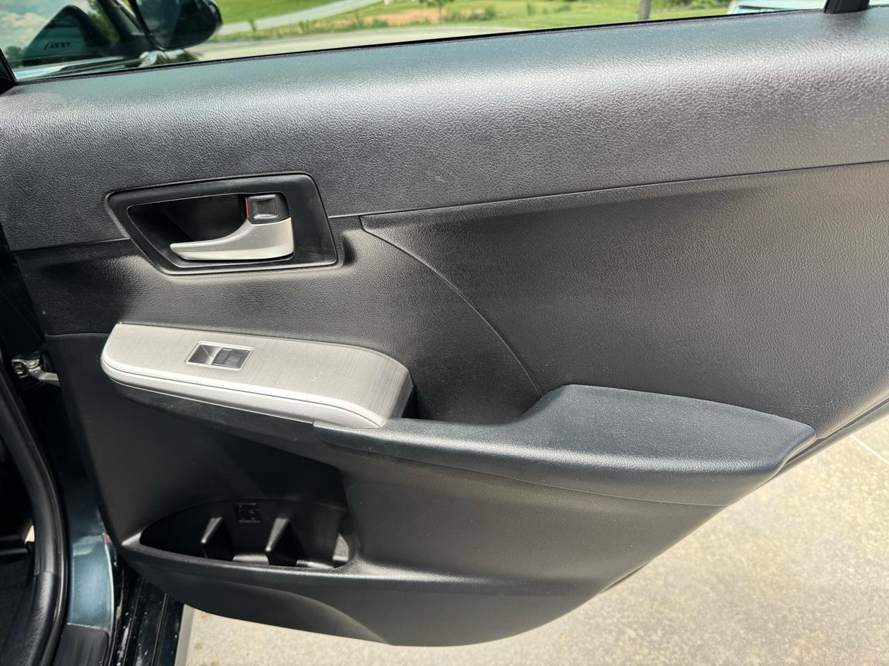 Toyota Camry 4dr Sdn I4 Auto SE Sport Limited Edition (Natl) 2012
