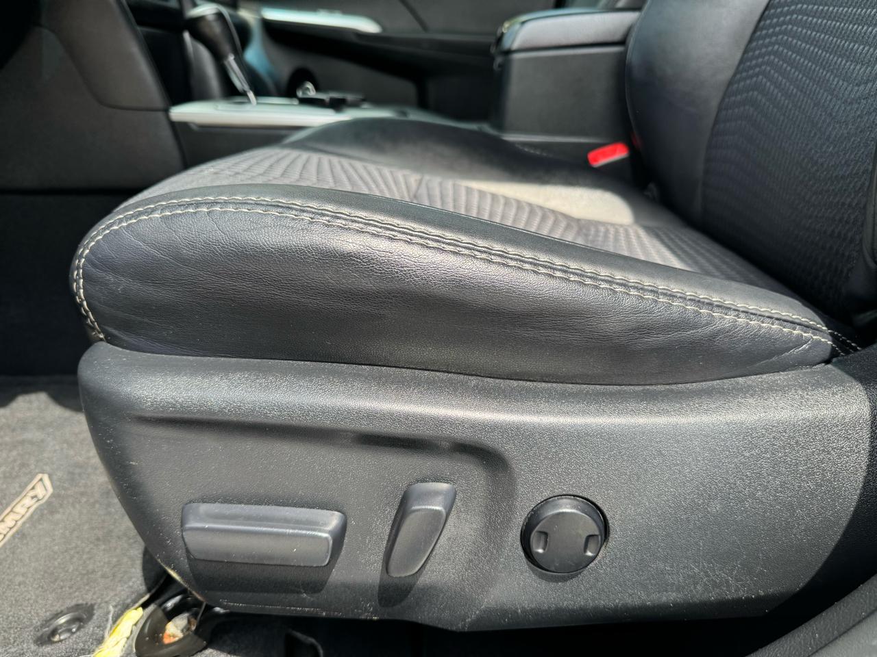 Toyota Camry 4dr Sdn I4 Auto SE Sport Limited Edition (Natl) 2012