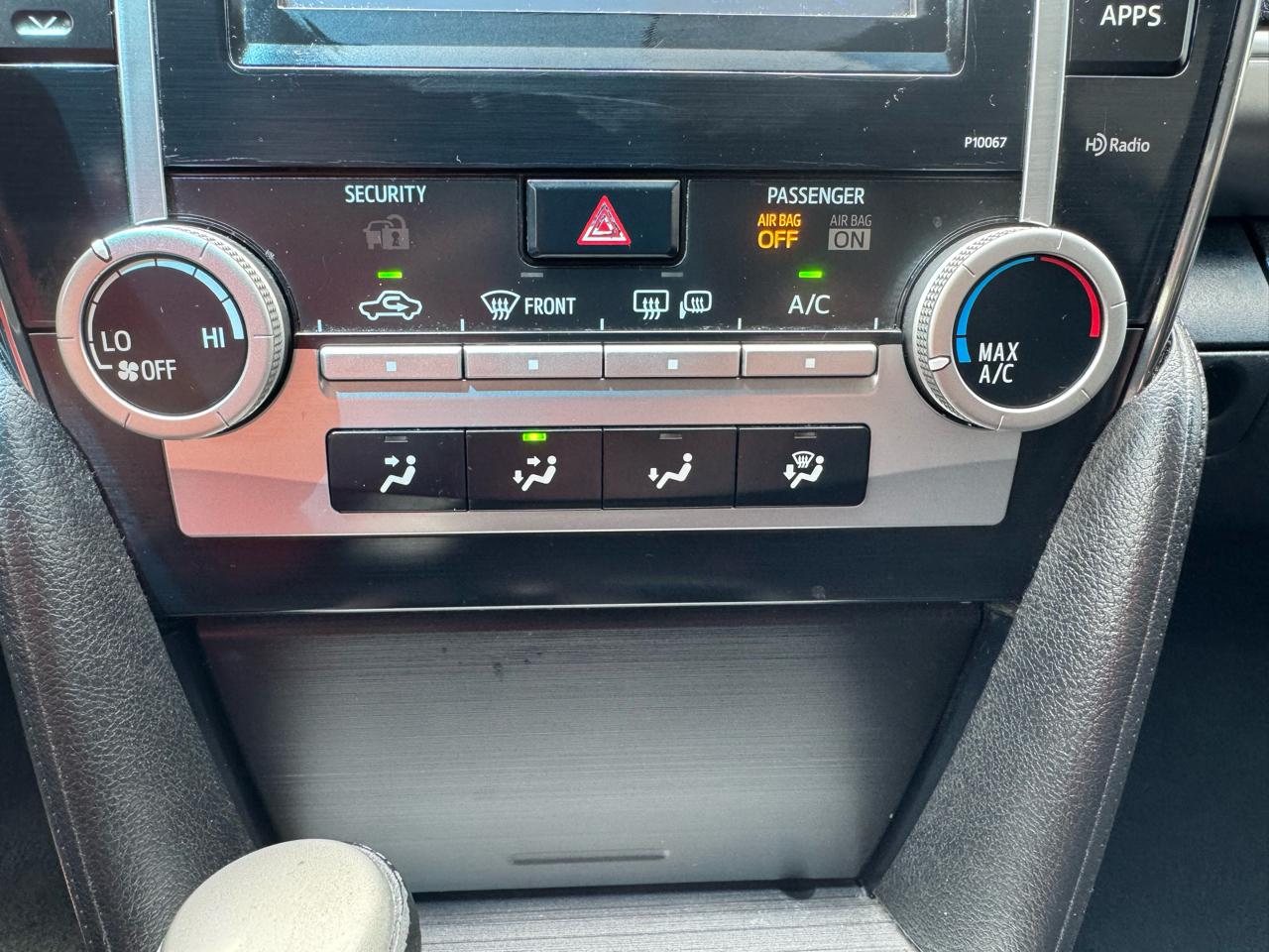 Toyota Camry 4dr Sdn I4 Auto SE Sport Limited Edition (Natl) 2012