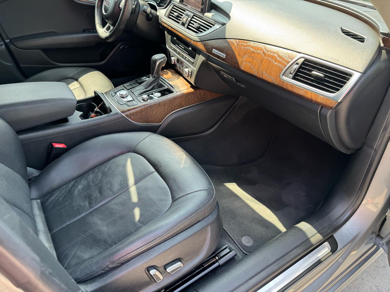 Audi A7 4dr HB quattro 3.0 Premium Plus 2016