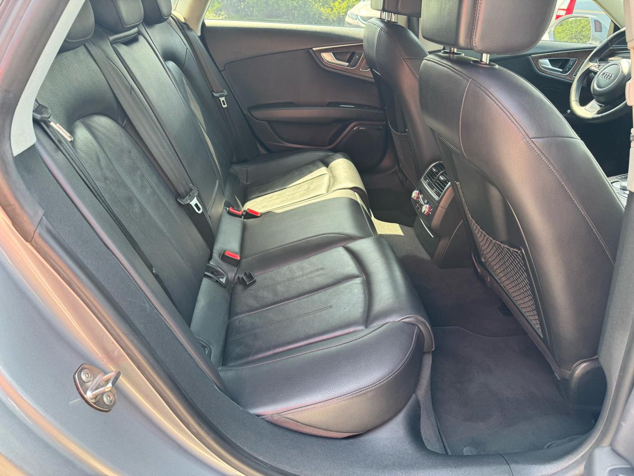 Audi A7 4dr HB quattro 3.0 Premium Plus 2016