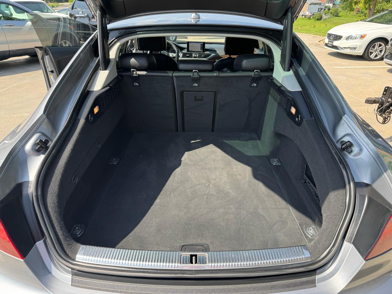 Audi A7 4dr HB quattro 3.0 Premium Plus 2016
