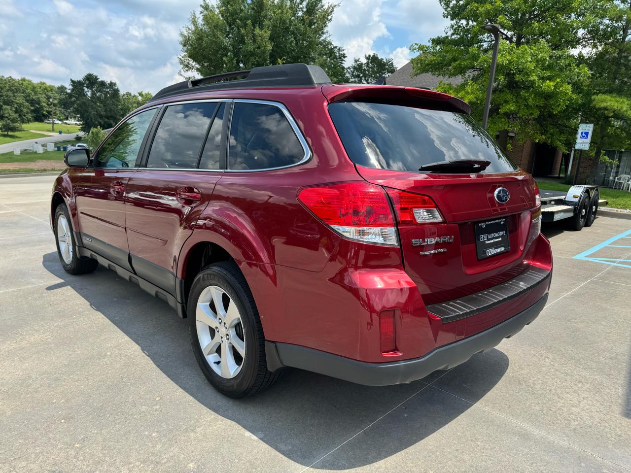 Subaru Outback 4dr Wgn H4 Auto 2.5i Limited 2014