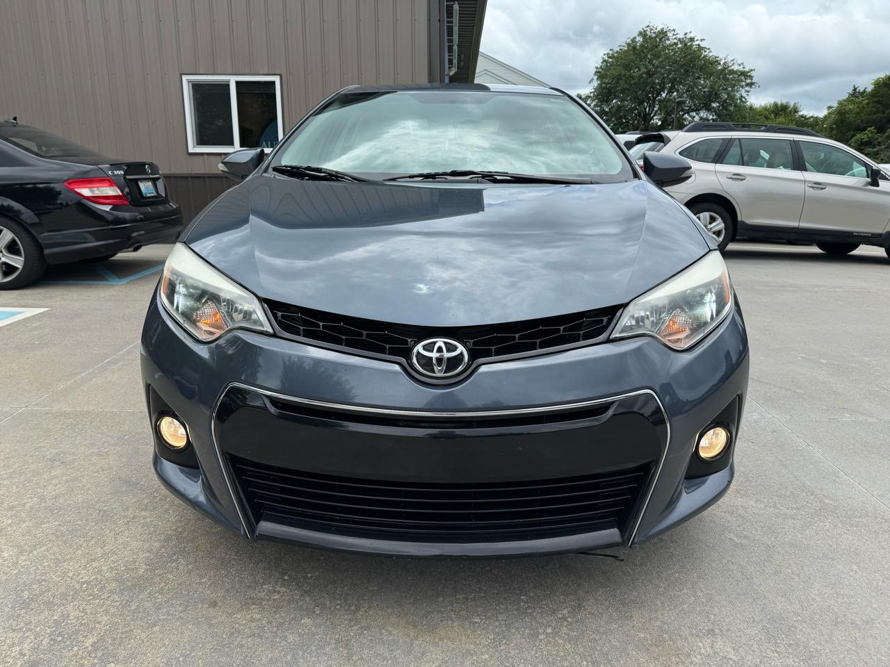Toyota Corolla  2016