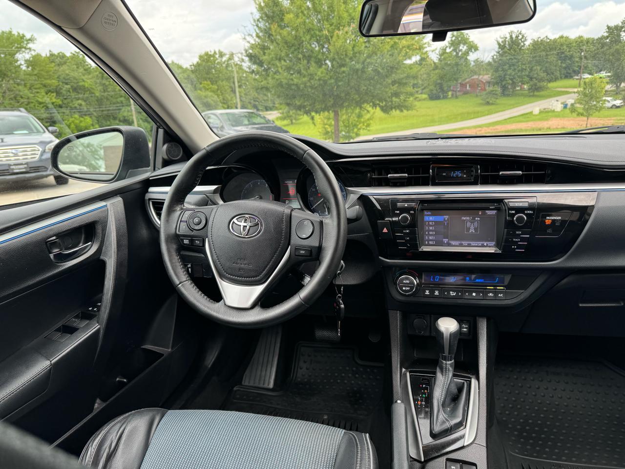 Toyota Corolla  2016