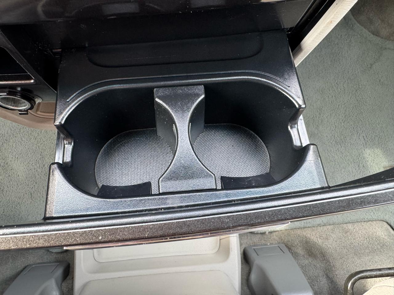 Toyota Sienna  2012