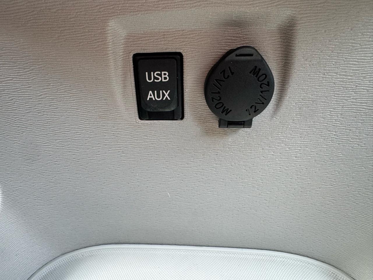 Toyota Sienna  2012