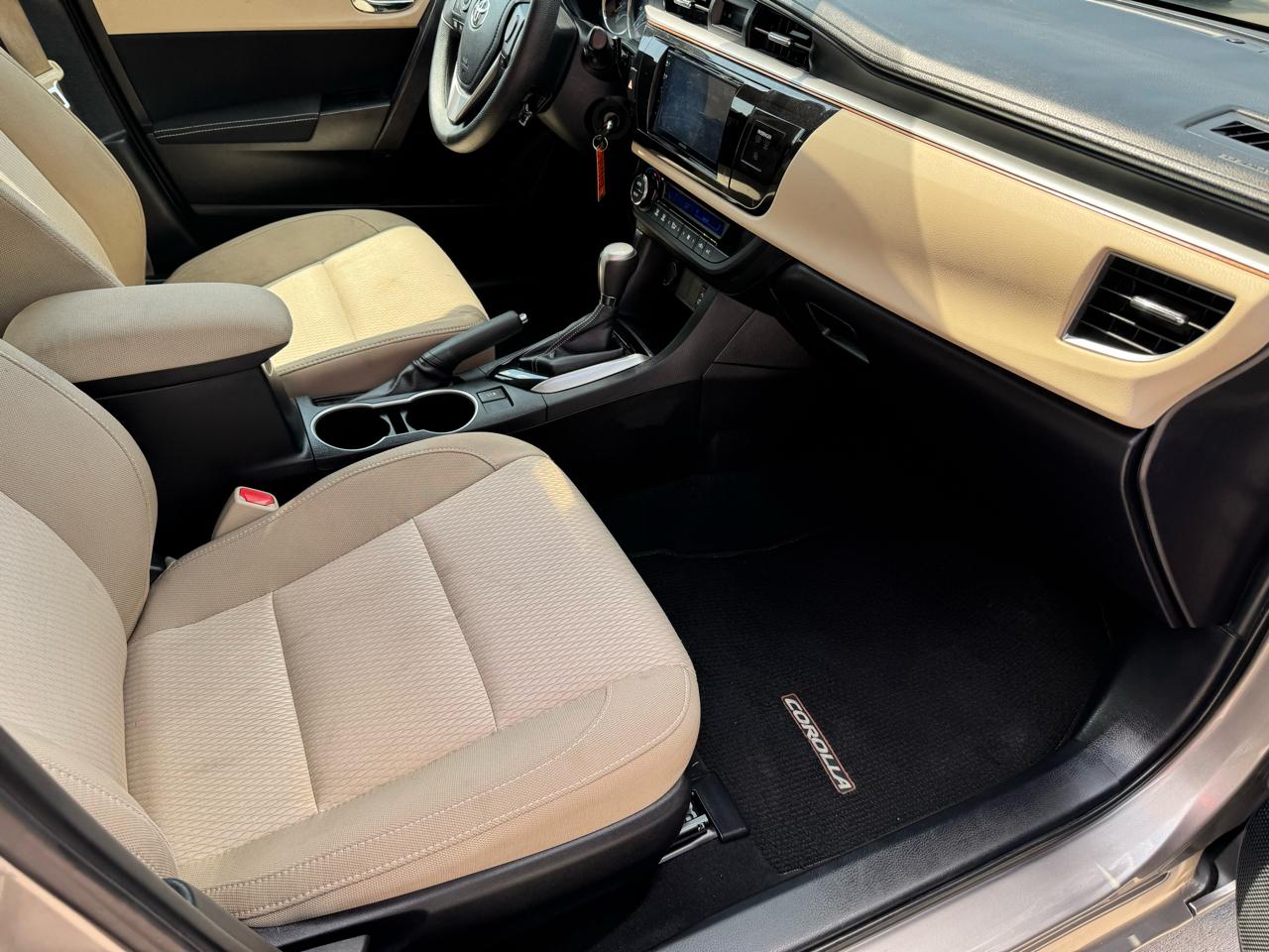 Toyota Corolla  2015