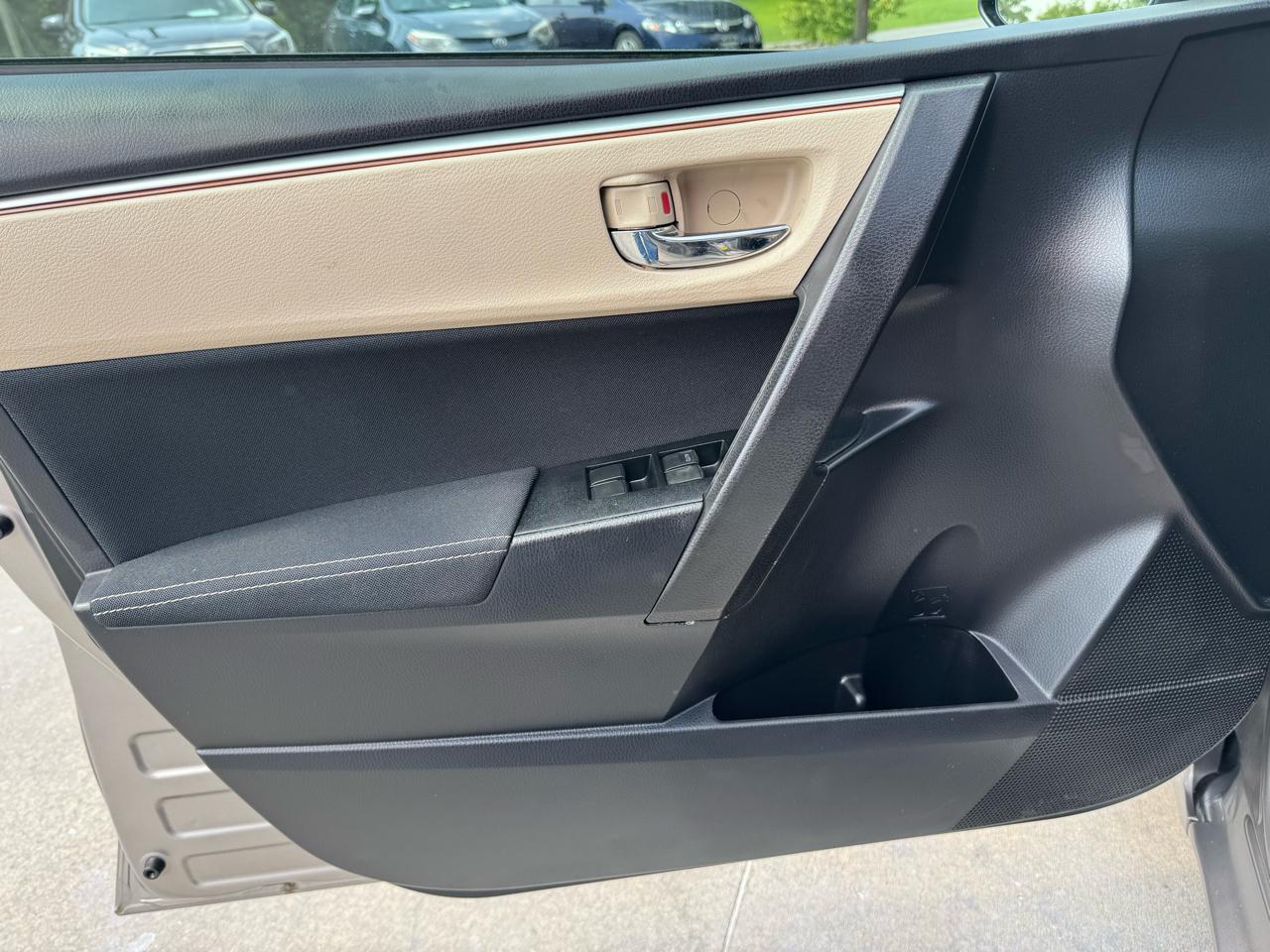 Toyota Corolla  2015