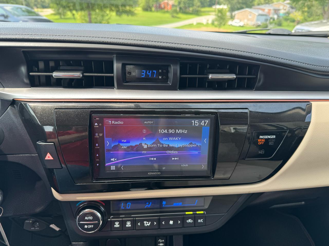 Toyota Corolla  2015