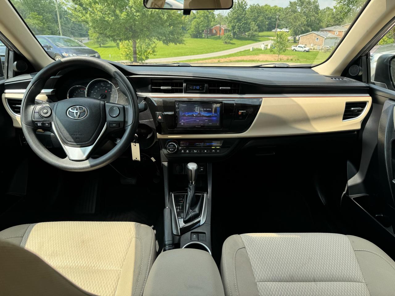 Toyota Corolla  2015