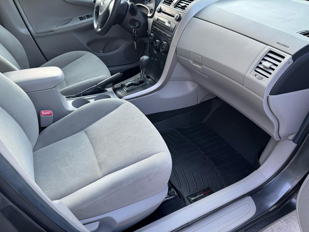 Toyota Corolla  2013
