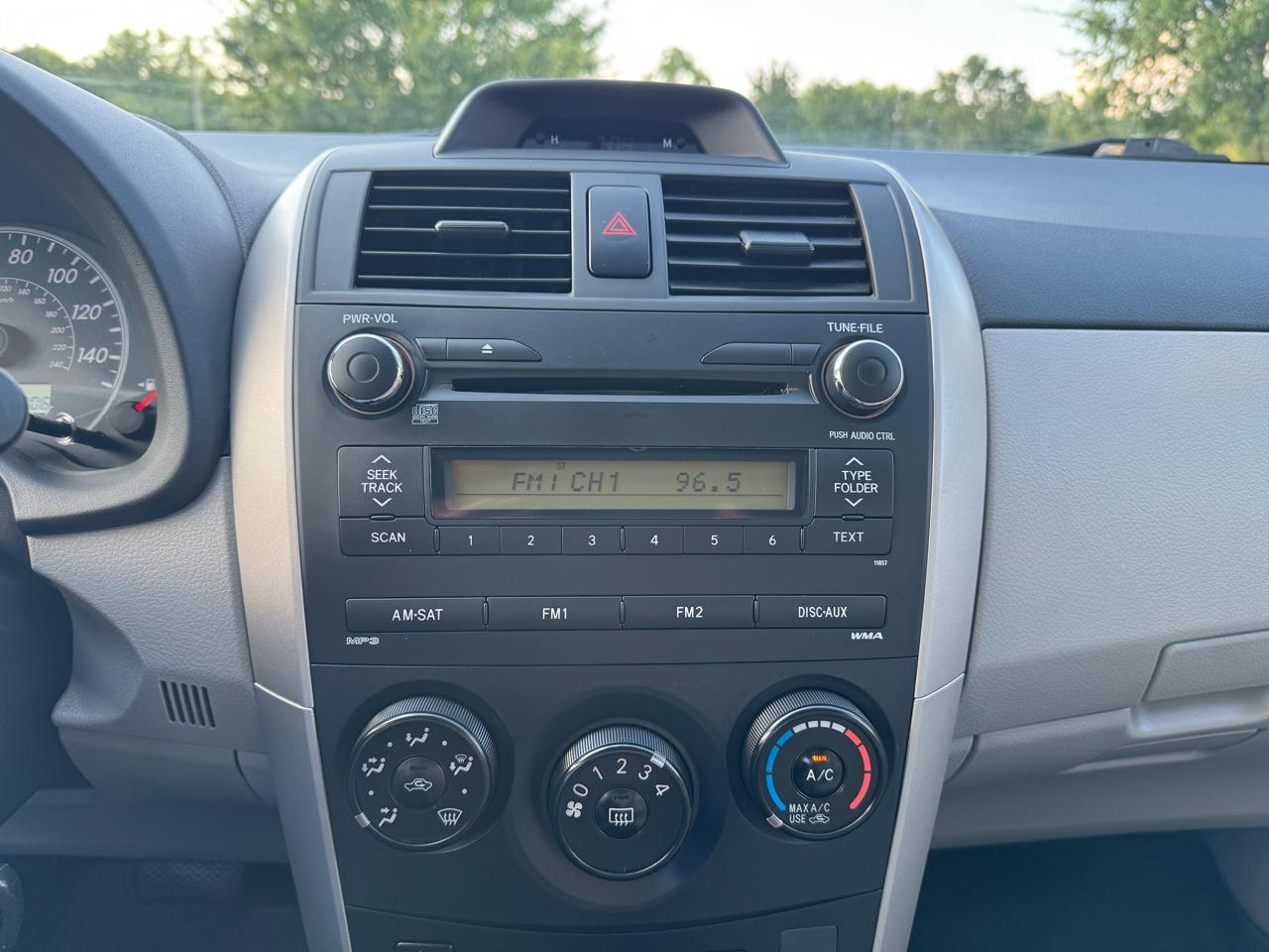 Toyota Corolla  2013