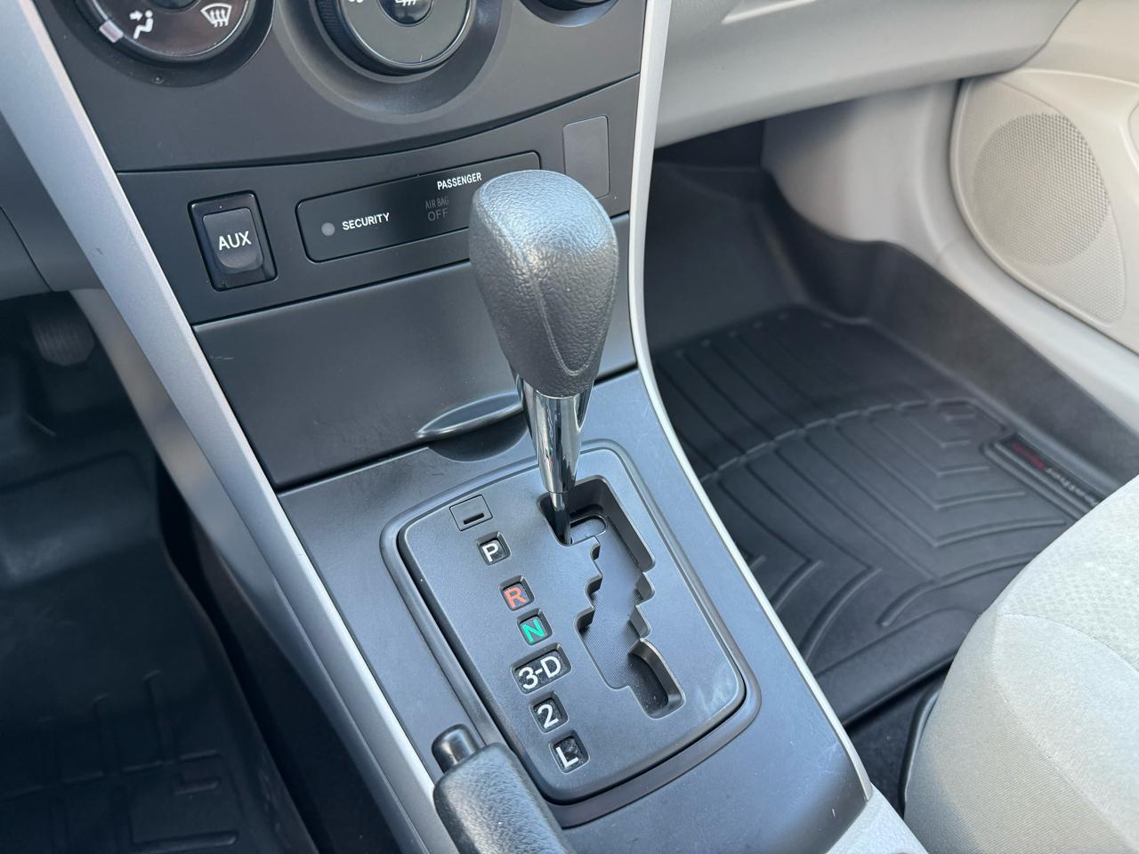 Toyota Corolla  2013
