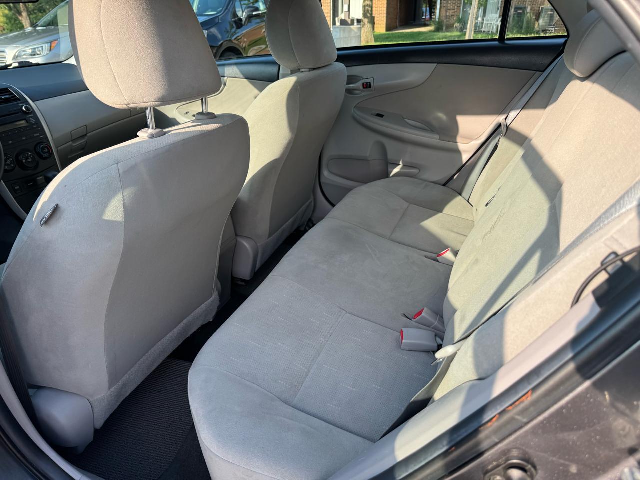 Toyota Corolla  2013
