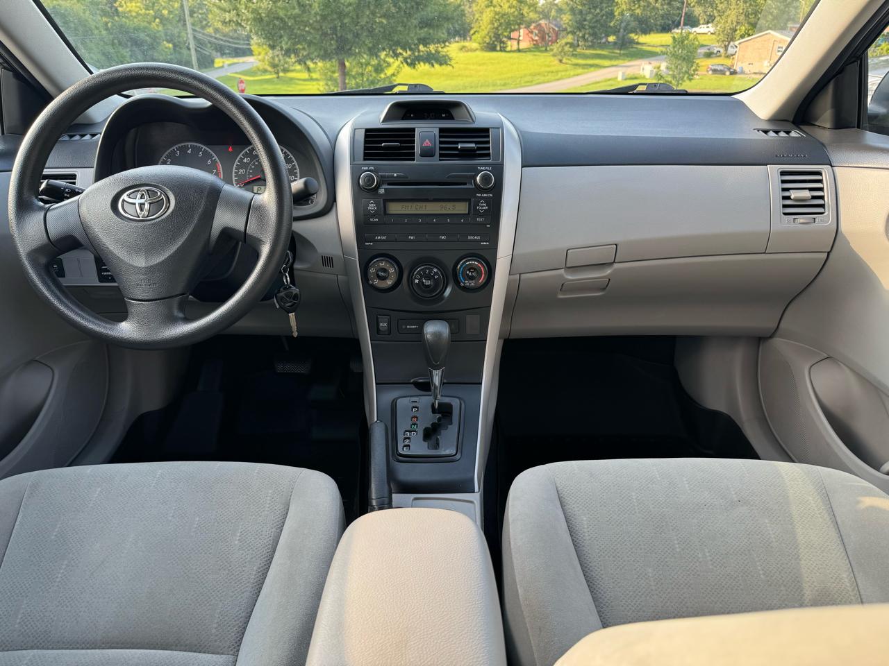 Toyota Corolla  2013