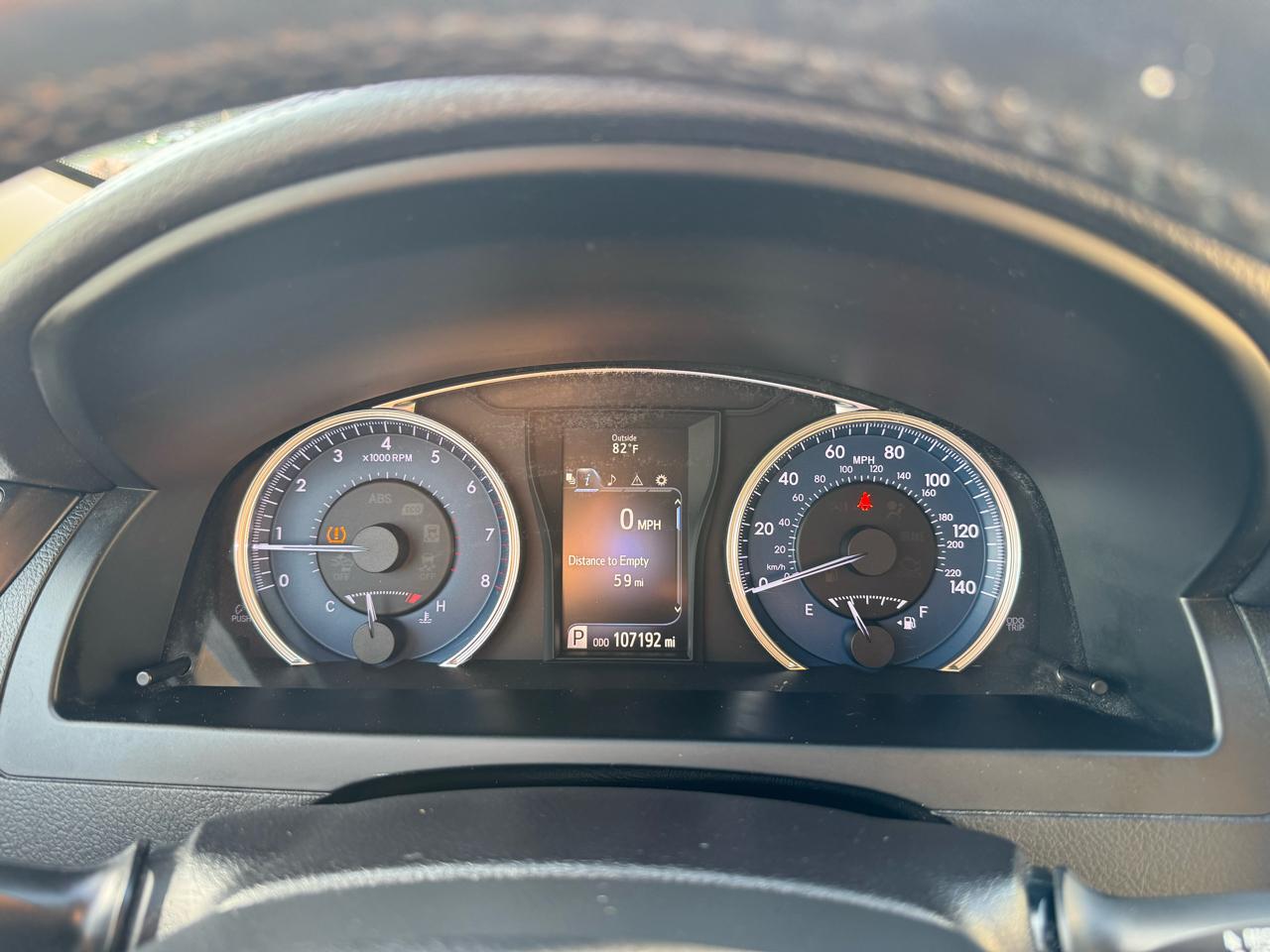 Toyota Camry 4dr Sdn I4 Auto XLE (Natl) 2015