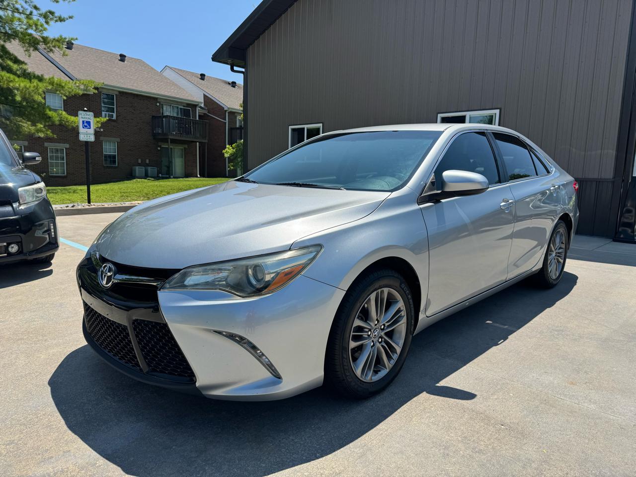 Toyota Camry  2016