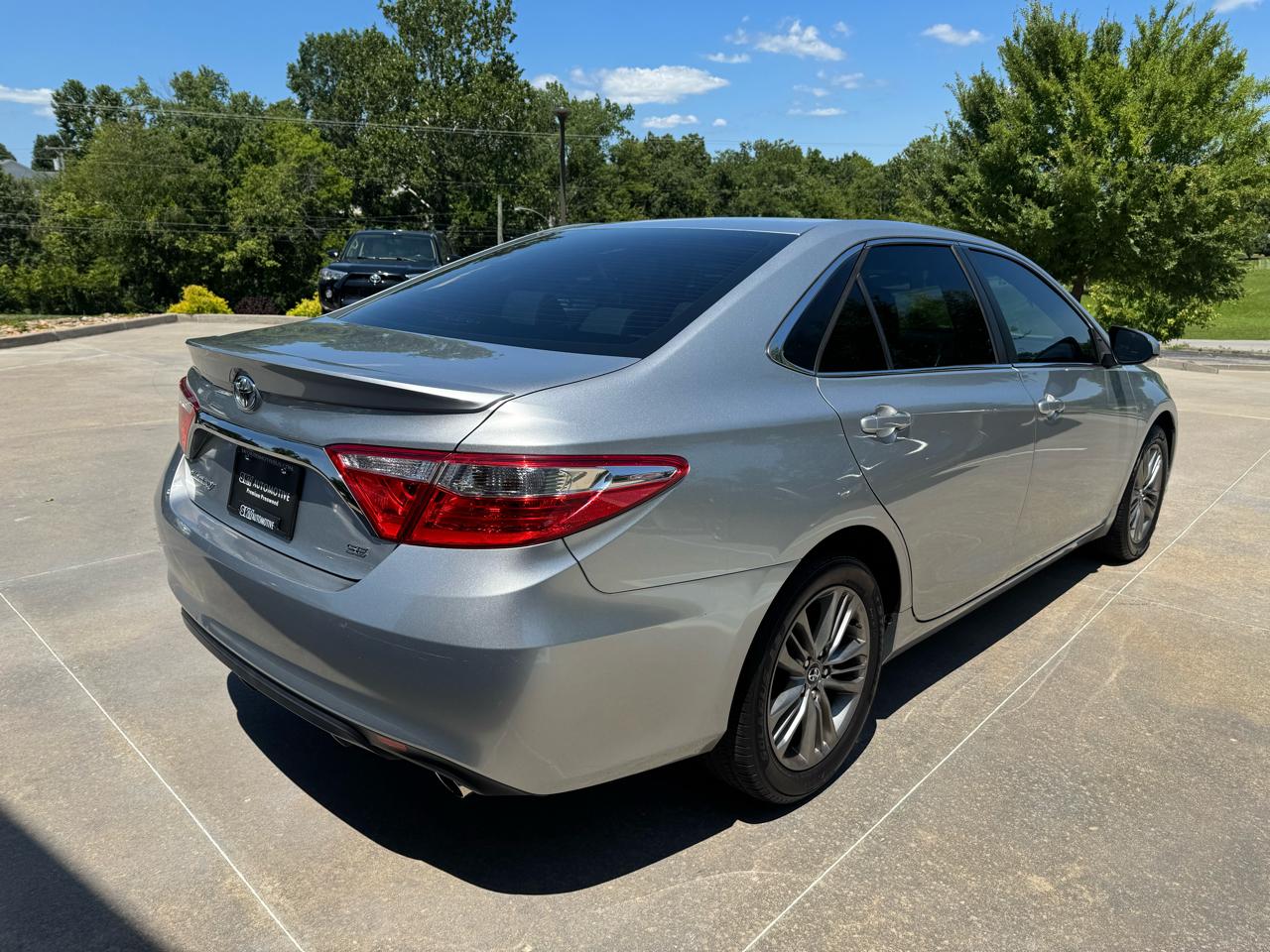 Toyota Camry  2016