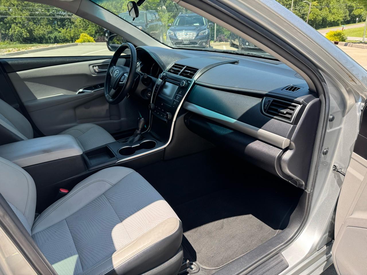 Toyota Camry  2016