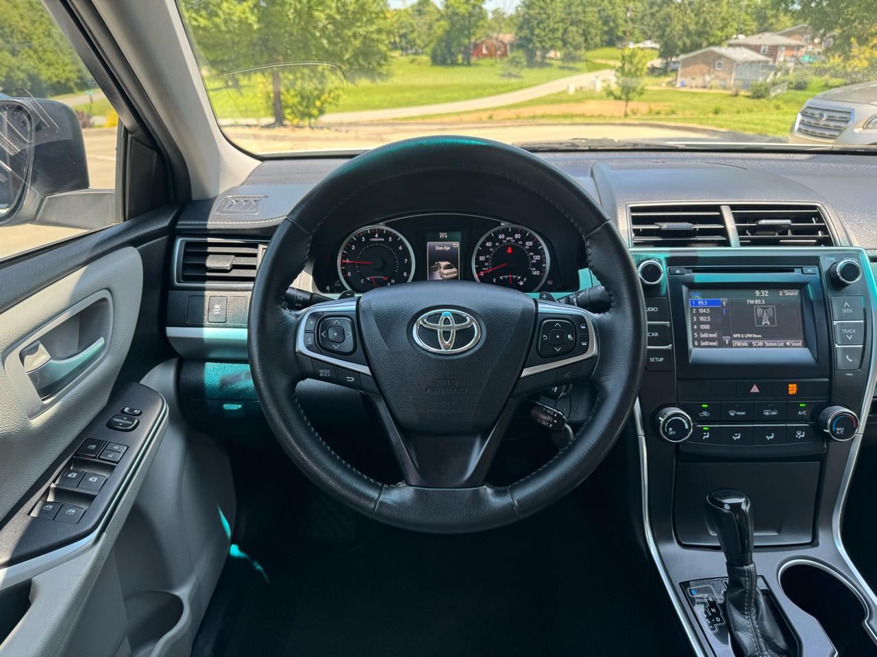 Toyota Camry  2016