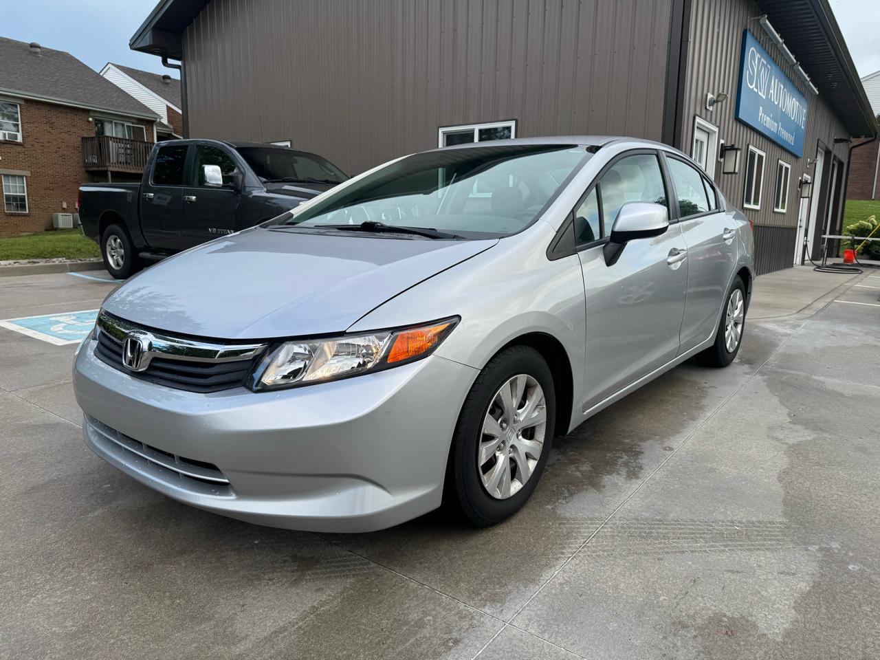 Honda Civic Sdn 4dr Auto LX 2012