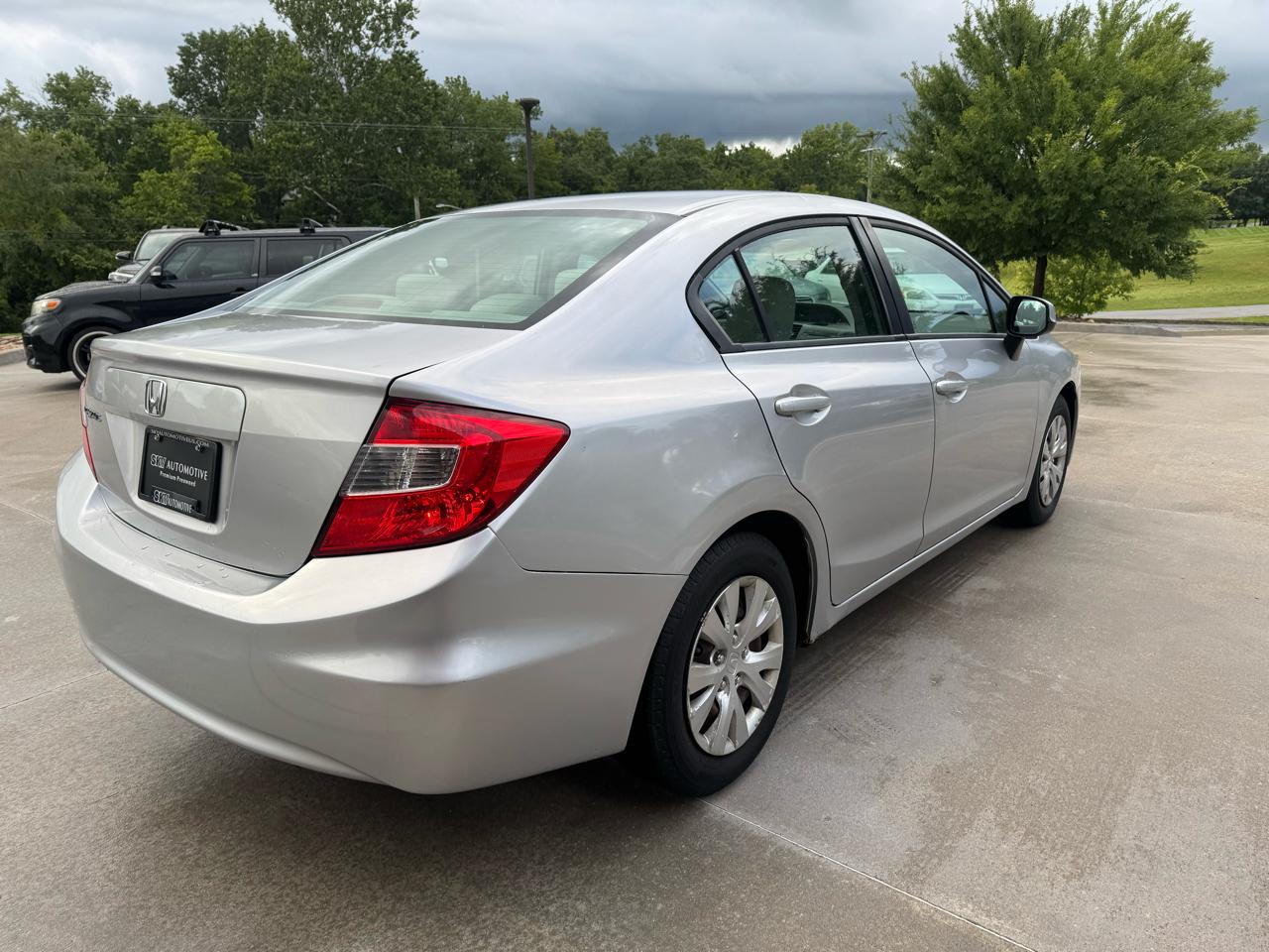 Honda Civic Sdn 4dr Auto LX 2012