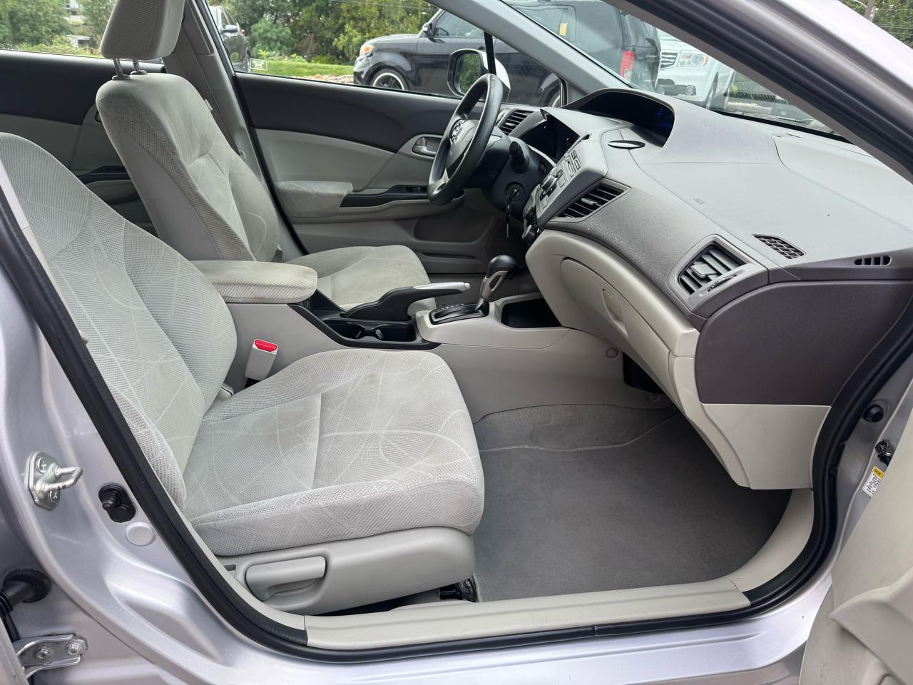 Honda Civic Sdn 4dr Auto LX 2012