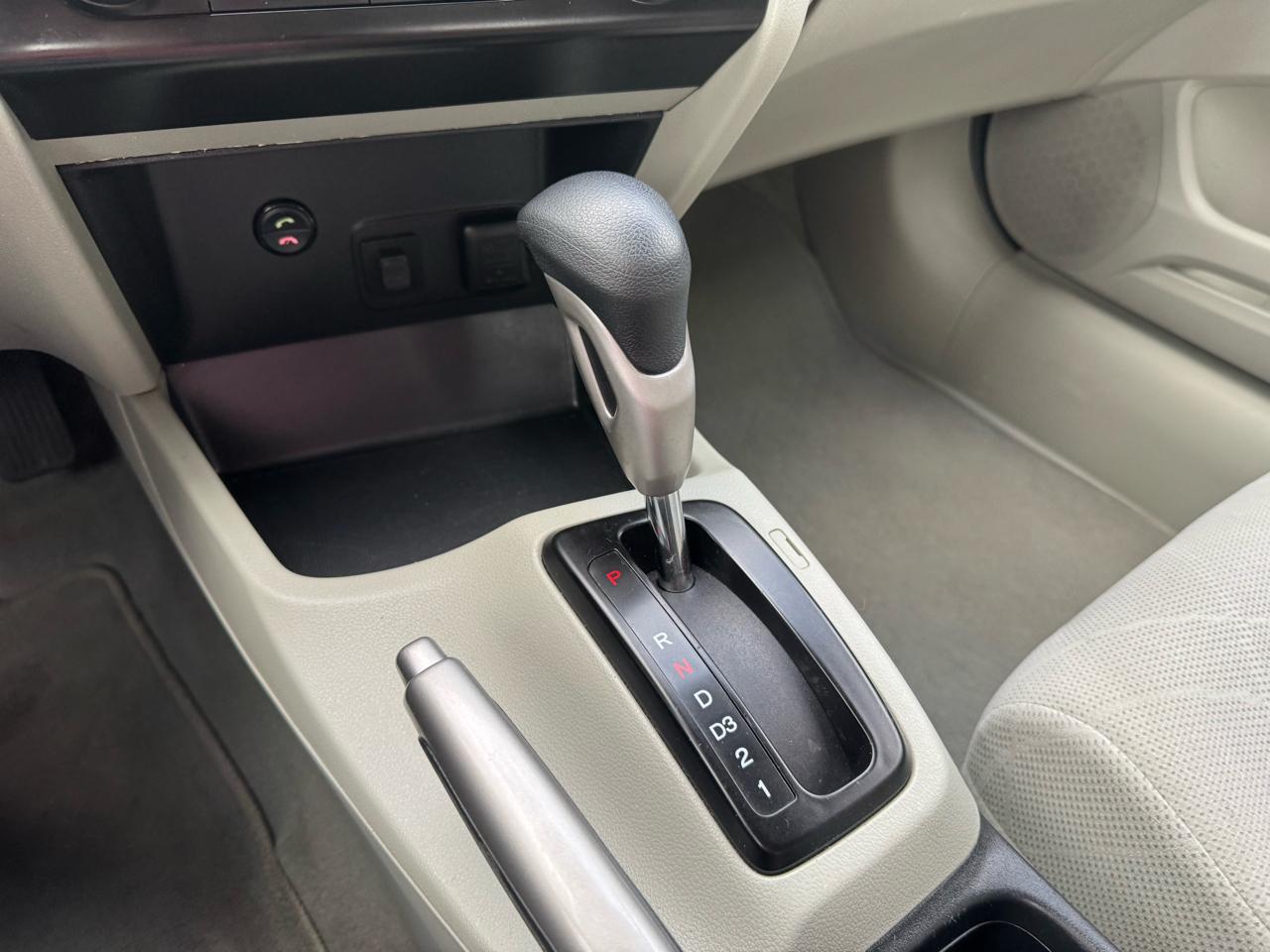 Honda Civic Sdn 4dr Auto LX 2012