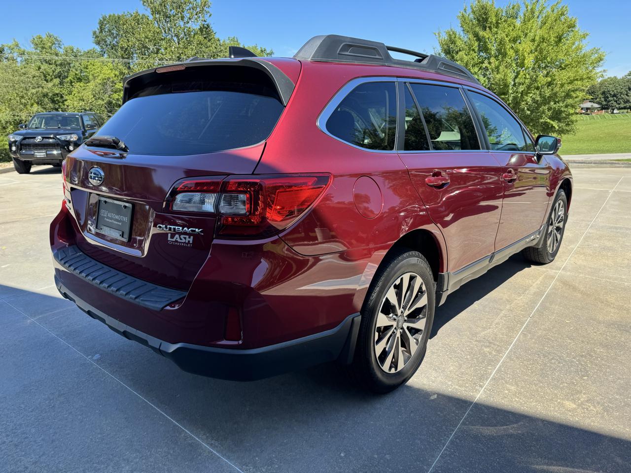 Subaru Outback 4dr Wgn 2.5i Limited 2016