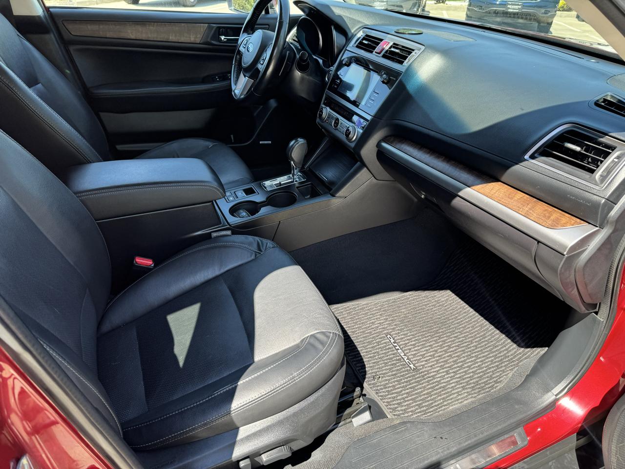 Subaru Outback 4dr Wgn 2.5i Limited 2016