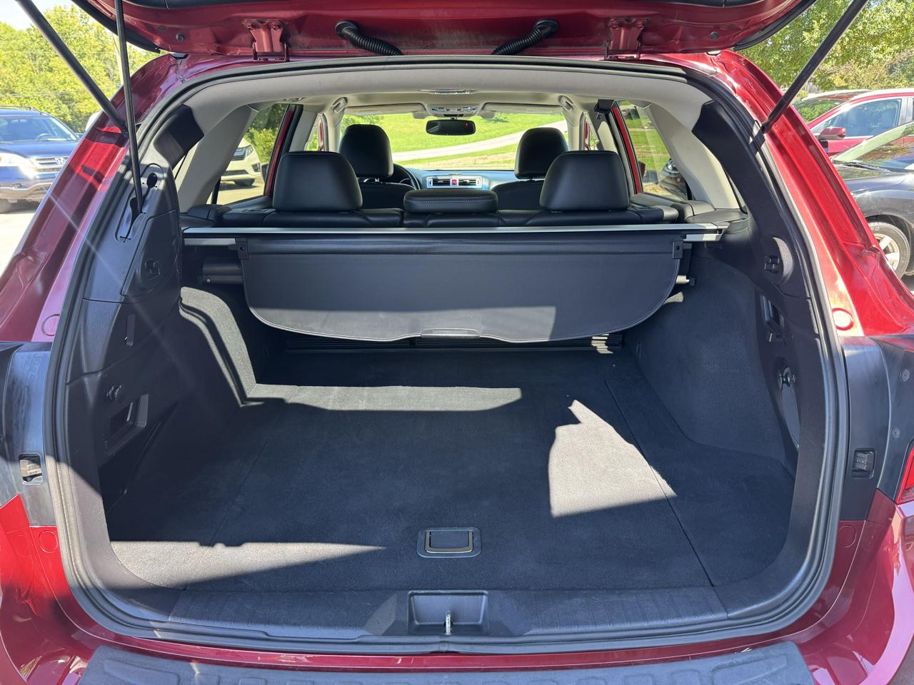 Subaru Outback 4dr Wgn 2.5i Limited 2016