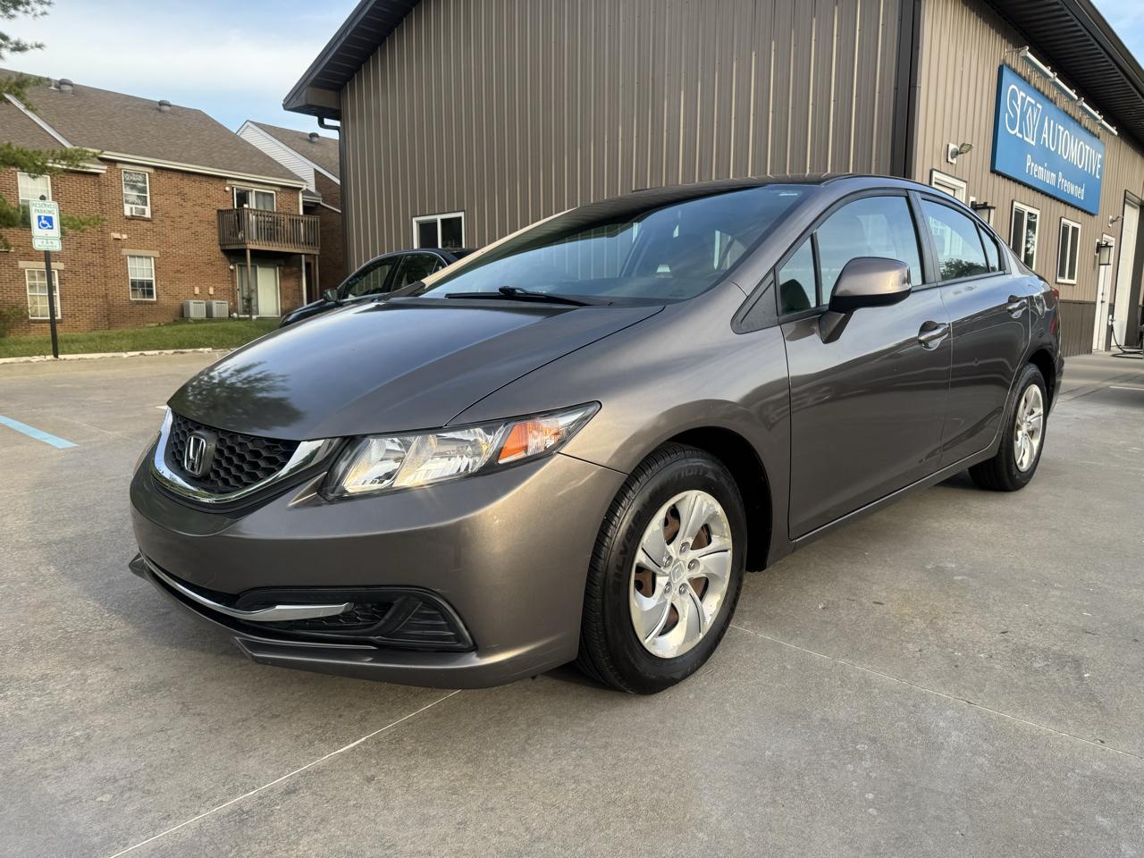 Honda Civic Sdn 4dr Auto LX 2013