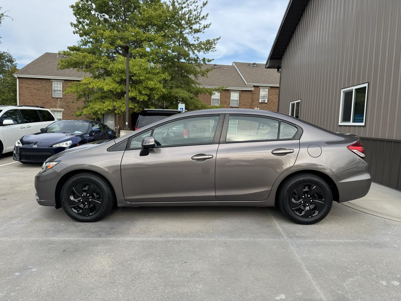 Honda Civic Sdn 4dr Auto LX 2013