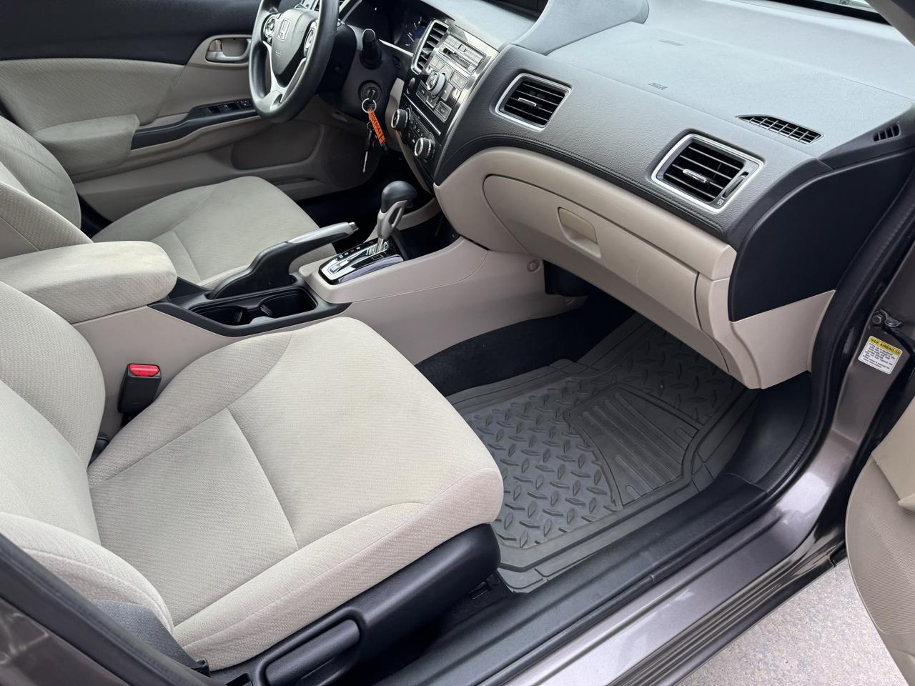 Honda Civic Sdn 4dr Auto LX 2013
