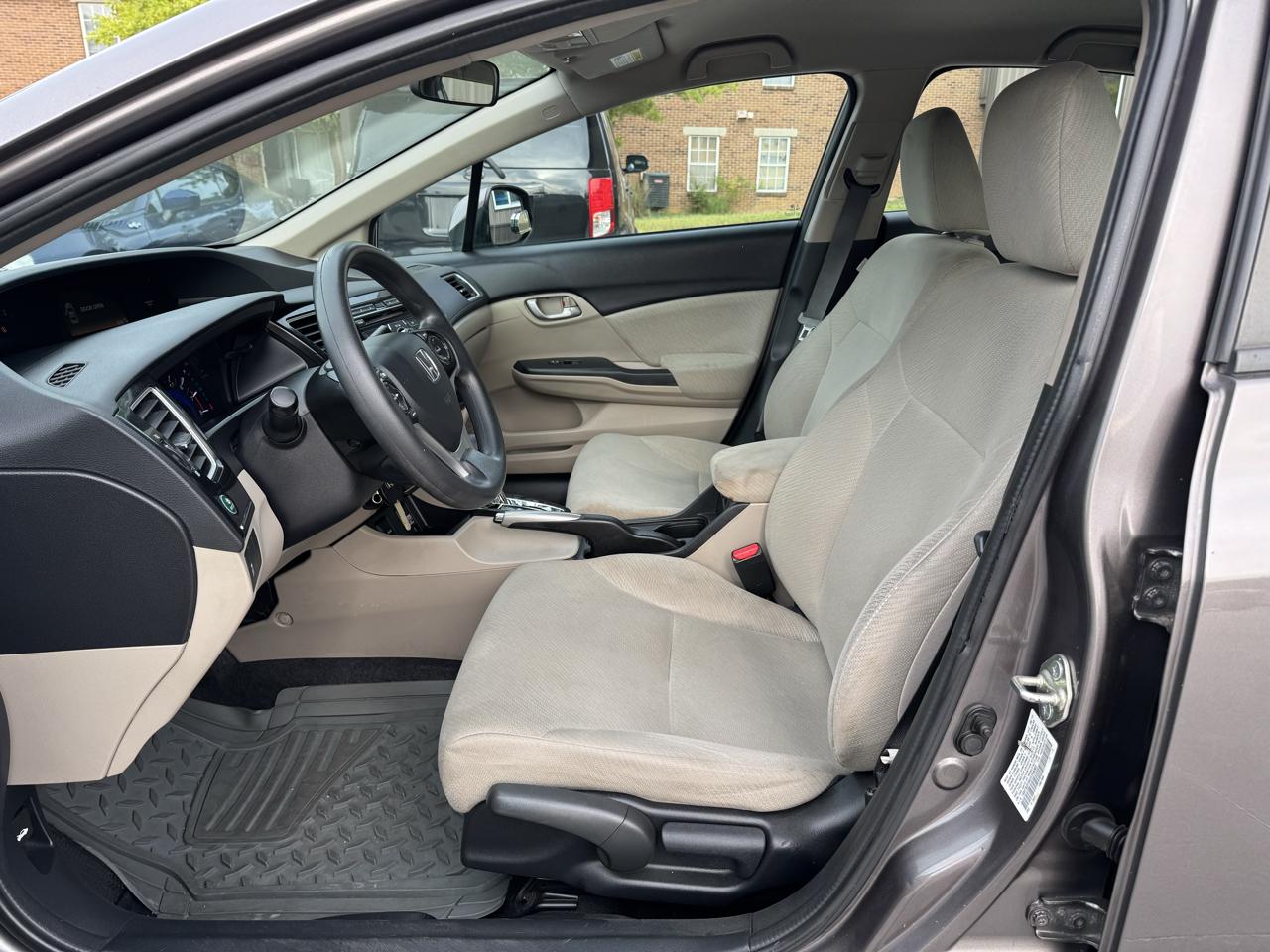 Honda Civic Sdn 4dr Auto LX 2013