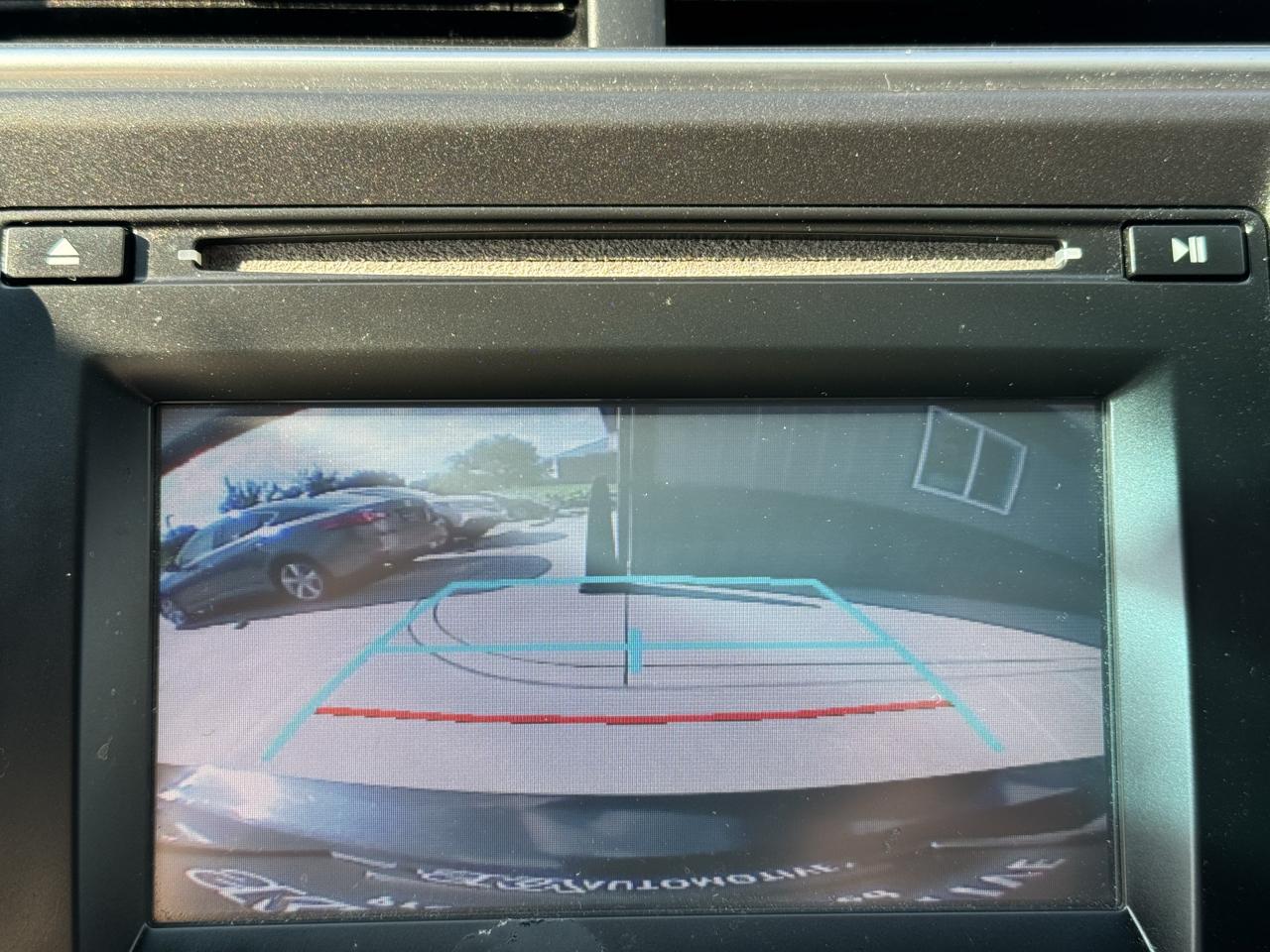 Toyota Camry 4dr Sdn I4 Auto XLE (Natl) 2015