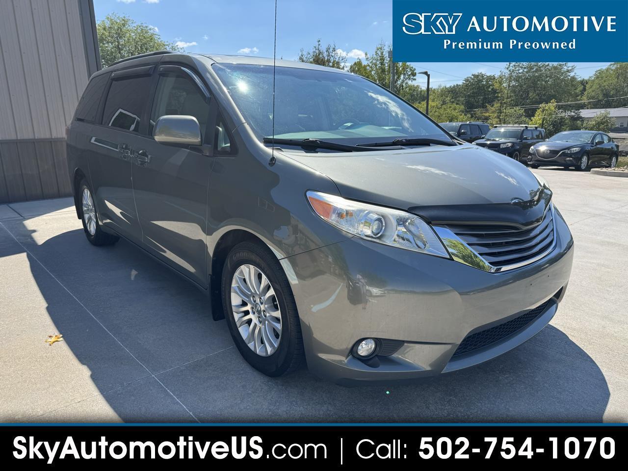 2011 Toyota Sienna 5dr 7-Pass Van V6 XLE