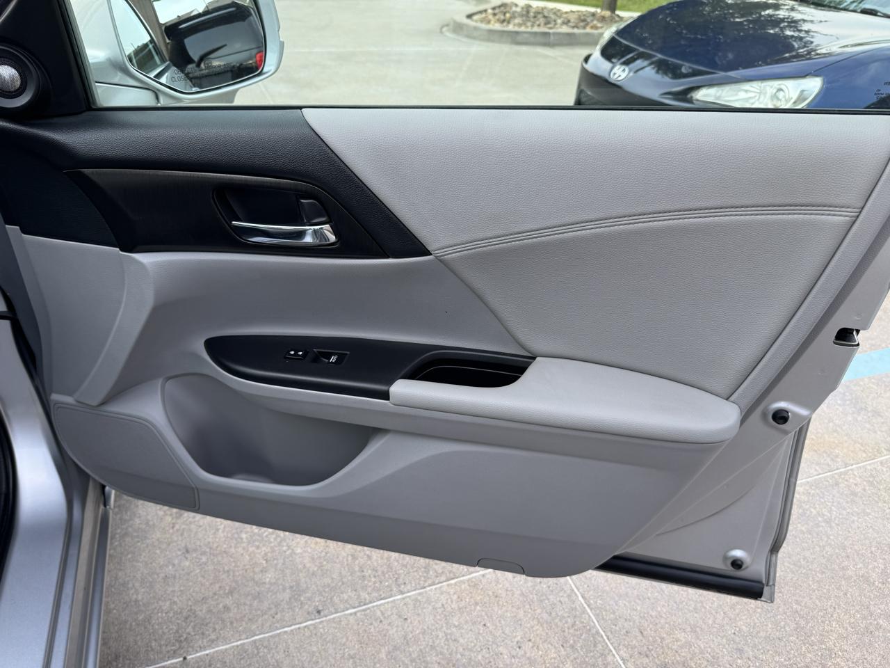 Honda Accord Sdn  2013