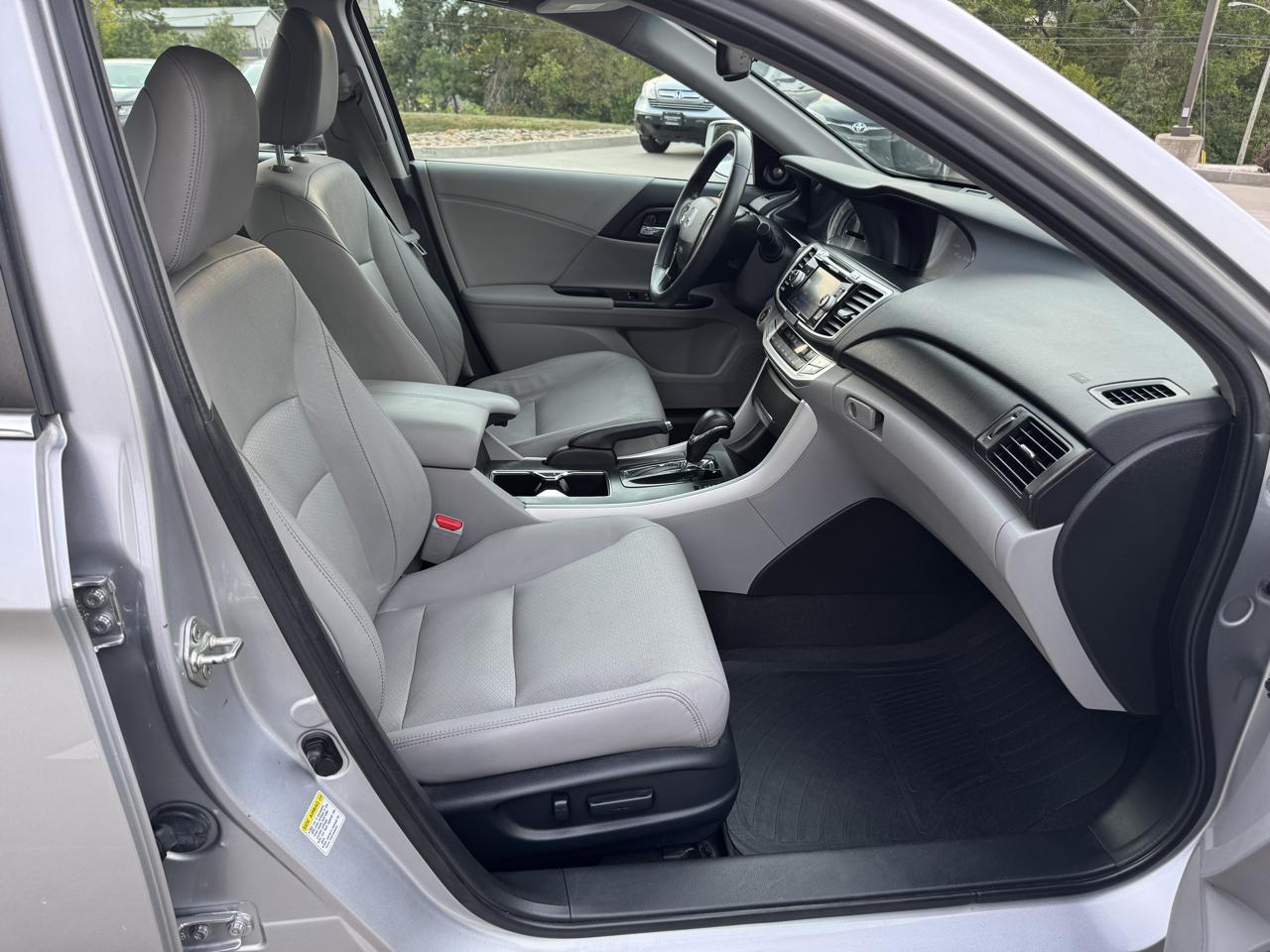 Honda Accord Sdn  2013