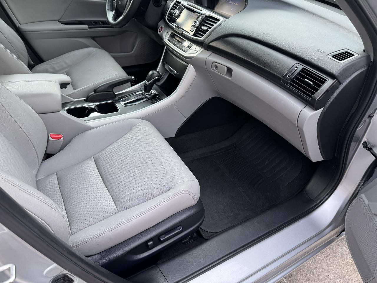 Honda Accord Sdn  2013