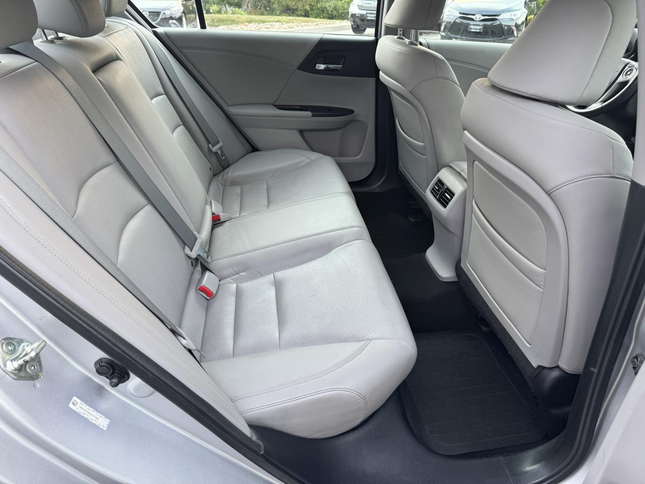 Honda Accord Sdn  2013