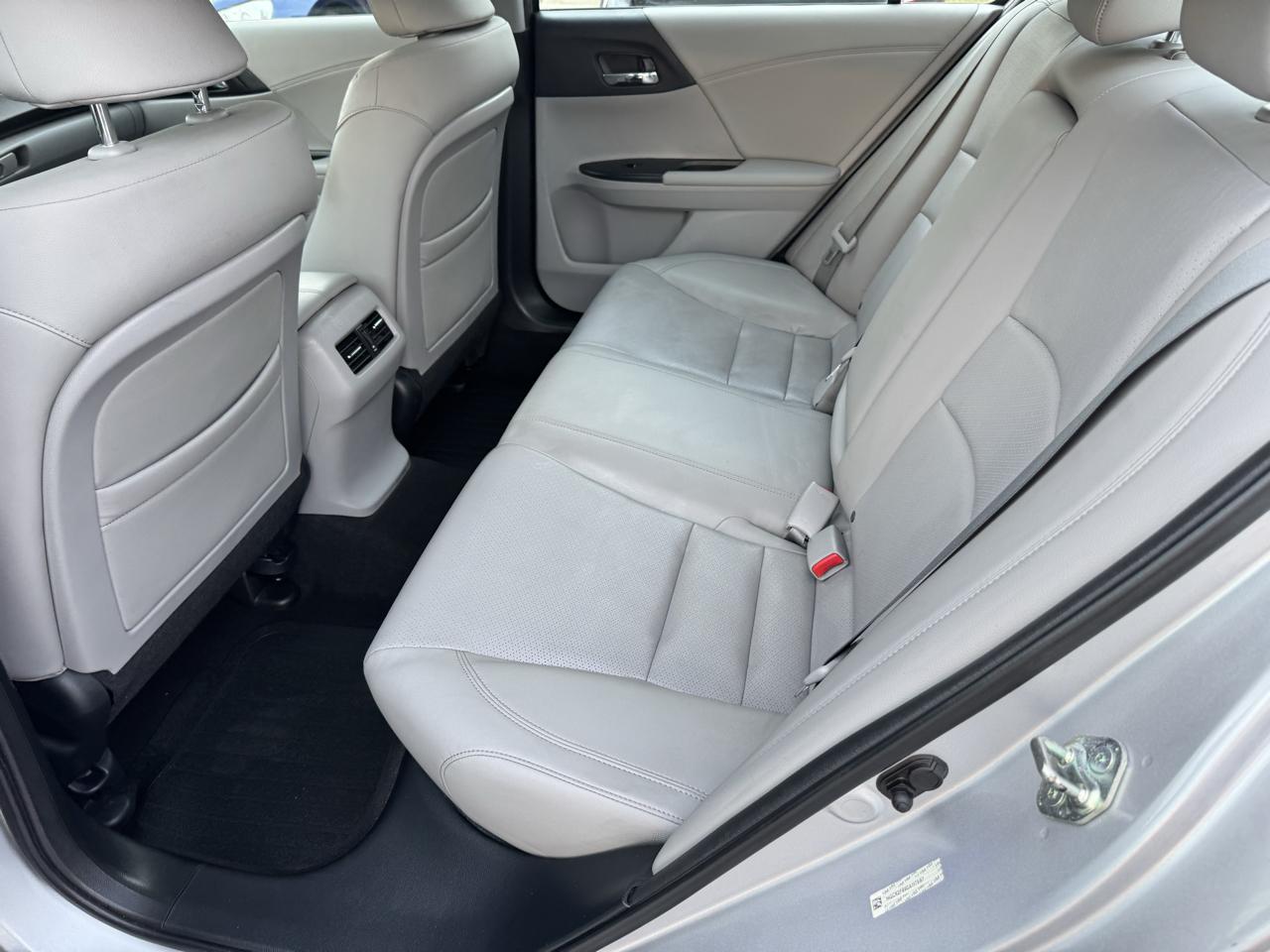 Honda Accord Sdn  2013