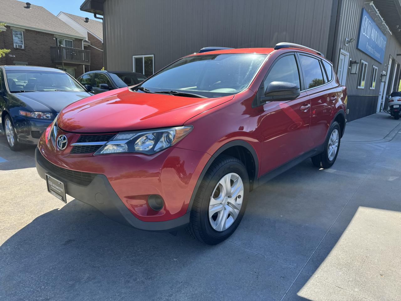 Toyota RAV4 FWD 4dr LE (Natl) 2014