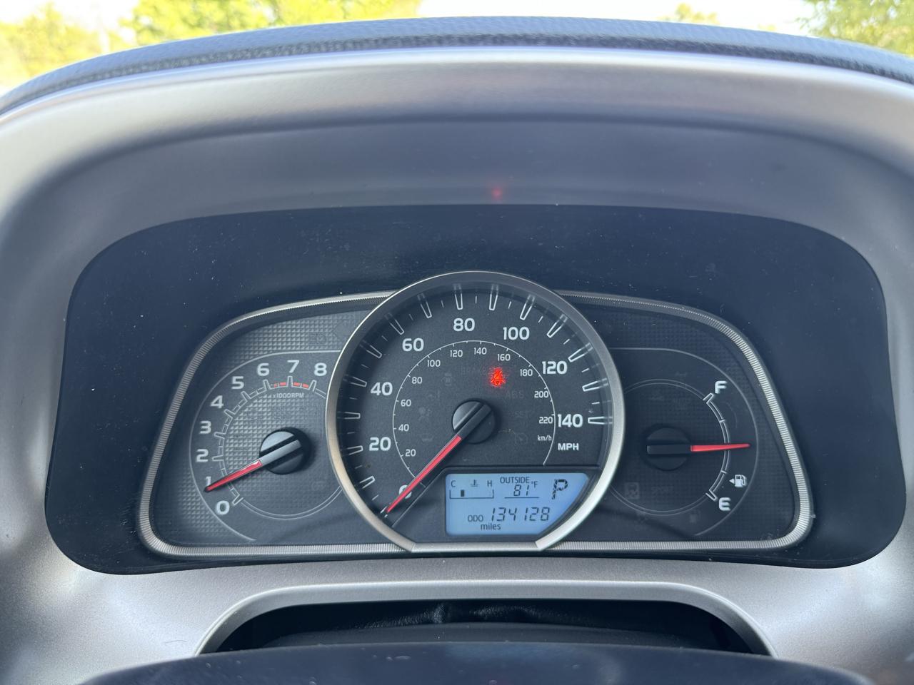 Toyota RAV4 FWD 4dr LE (Natl) 2014