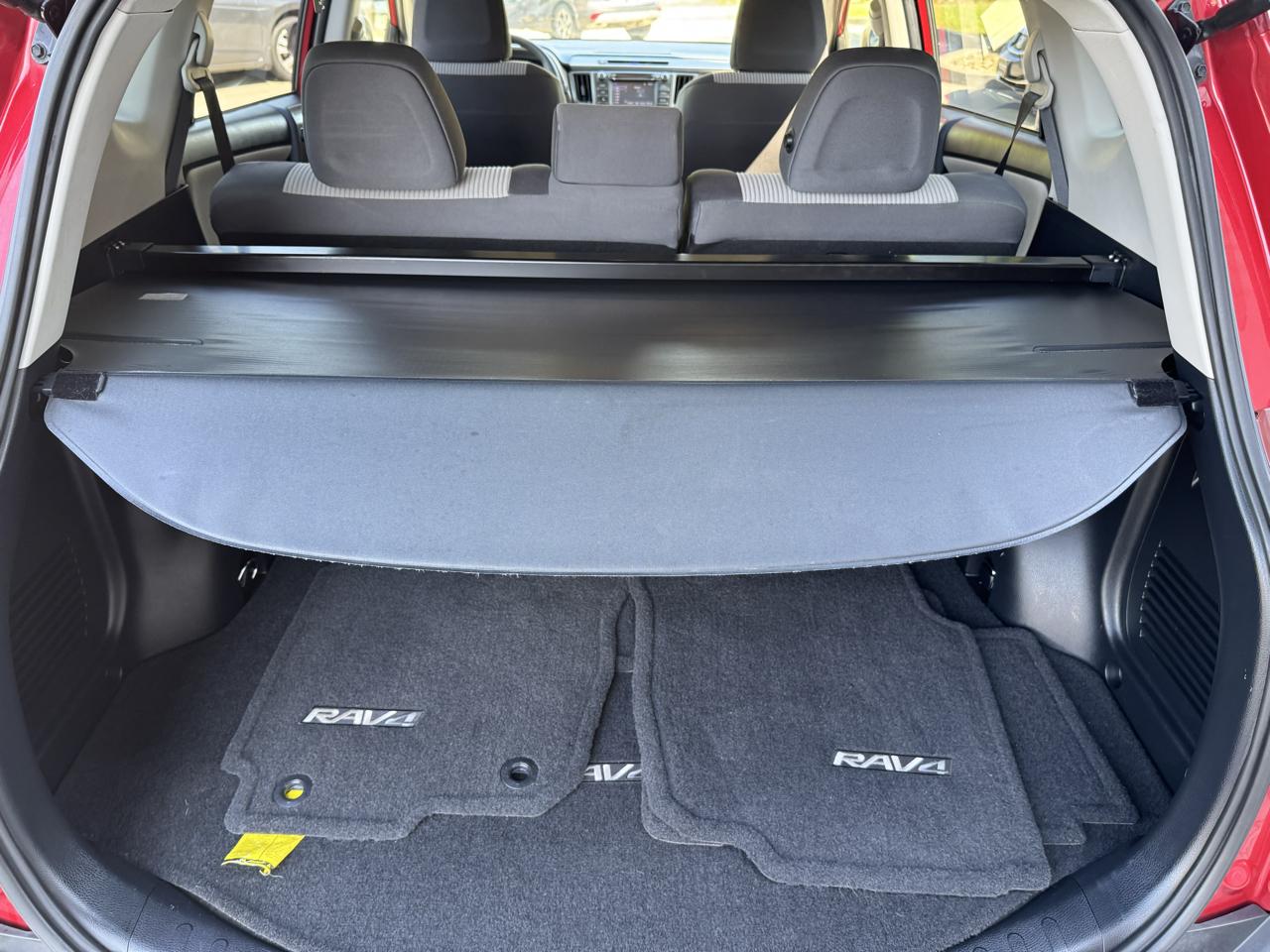 Toyota RAV4 FWD 4dr LE (Natl) 2014