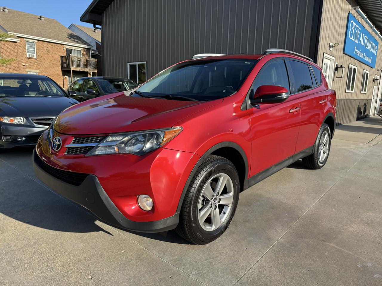 Toyota RAV4 FWD 4dr XLE (Natl) 2015