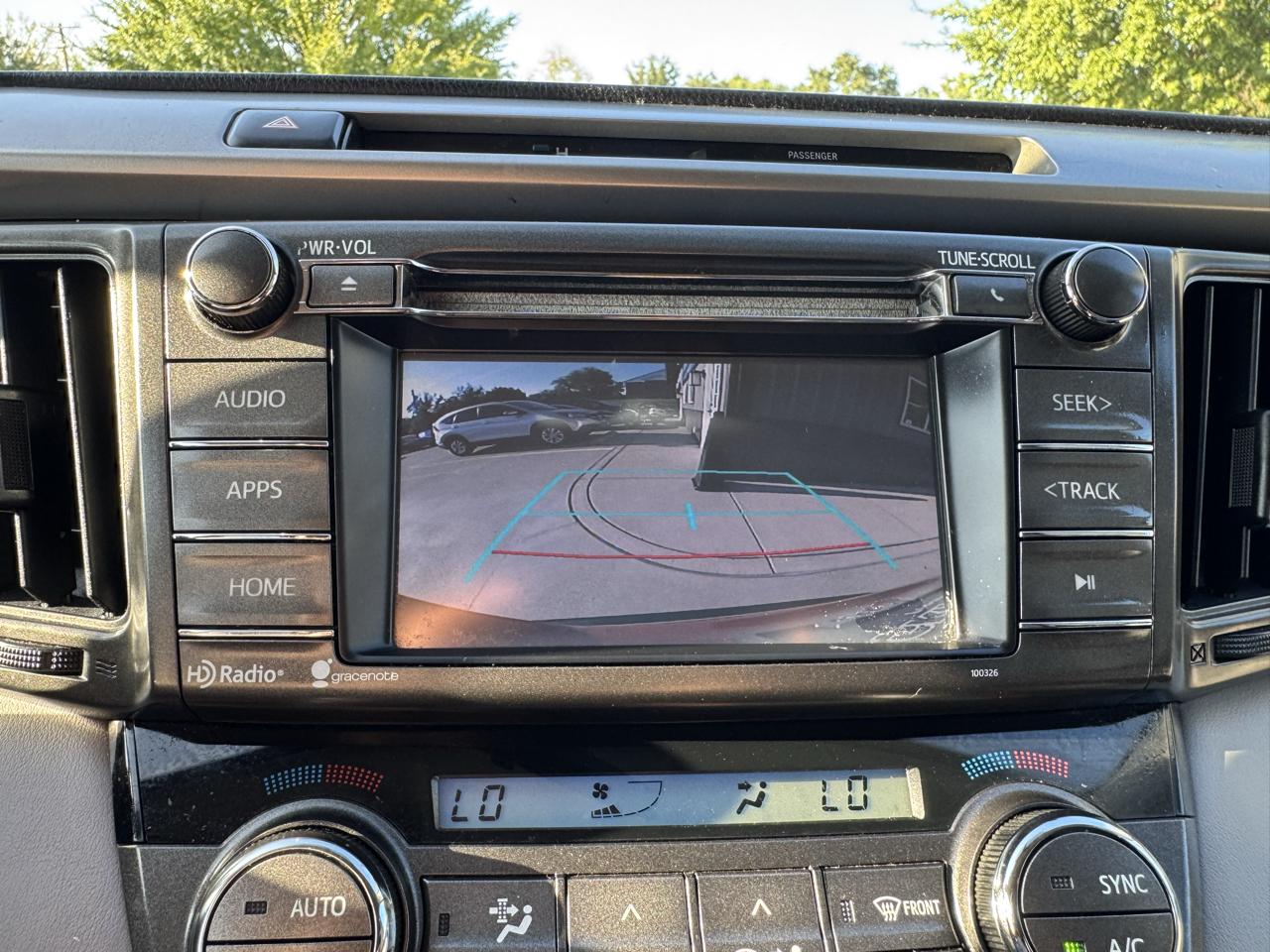 Toyota RAV4 FWD 4dr XLE (Natl) 2015